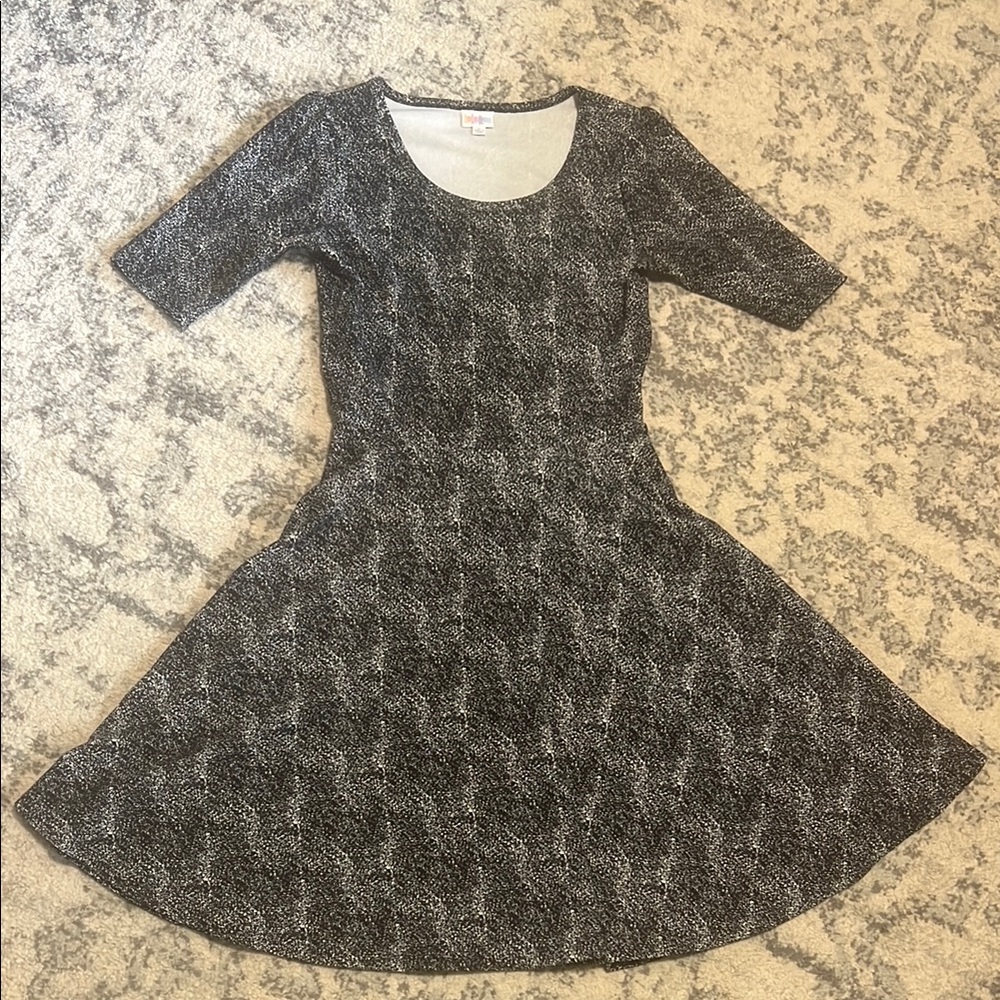 LulaRoe Nicole Dress black and White